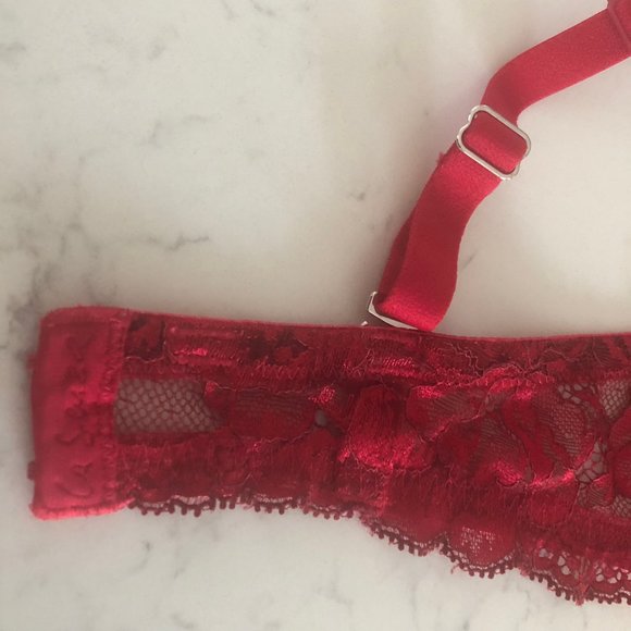 La Senza Body Kiss Plunge Push-Up Bra w Lace Accents + Foam Cups Red Sz 36C NWOT - Picture 7 of 13